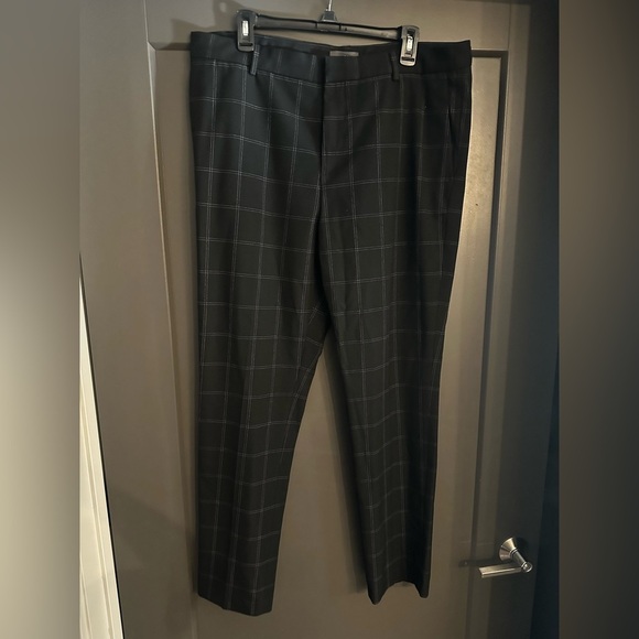H&M Men’s Slim Fit Slacks in Black & Plaid size 36 - Picture 2 of 5